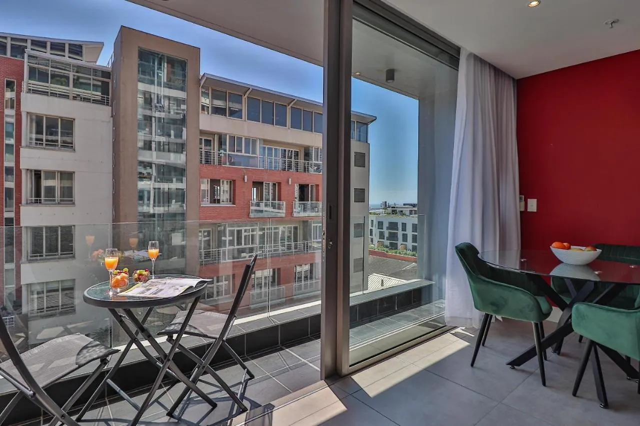 The Capital Mirage 704 By Ctha Apartment Cape Town