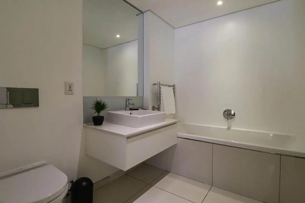 The Capital Mirage 704 By Ctha Apartment Cape Town